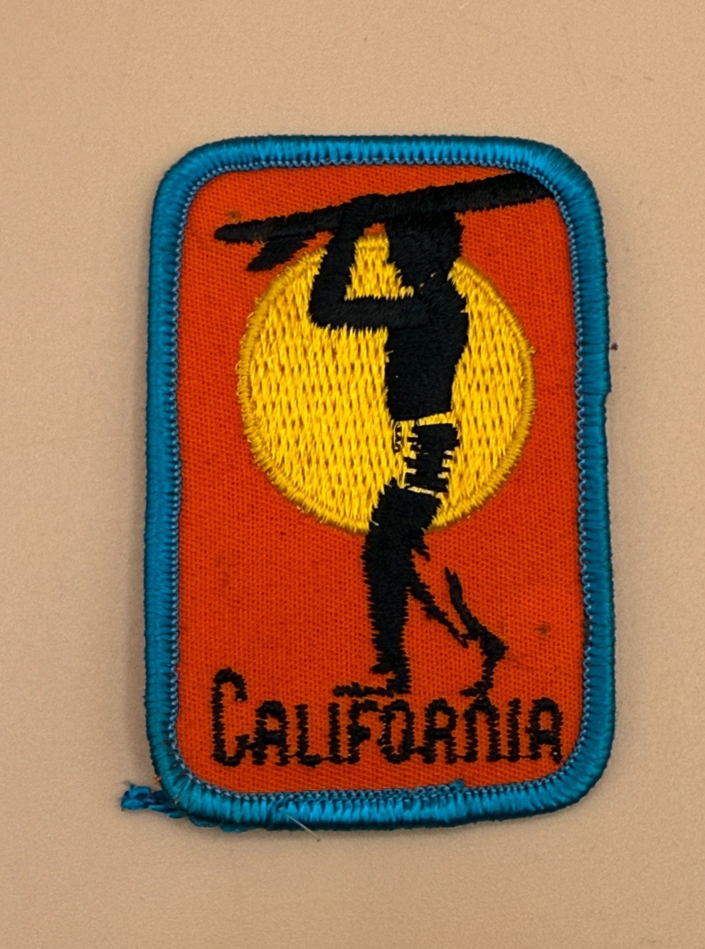 🌴 Vintage California Surfing Souvenir Patch 2x3” Retro Travel Iron-On/ Sew-On
